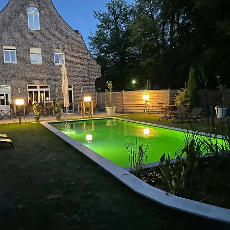 ホテル Ds グローナウ